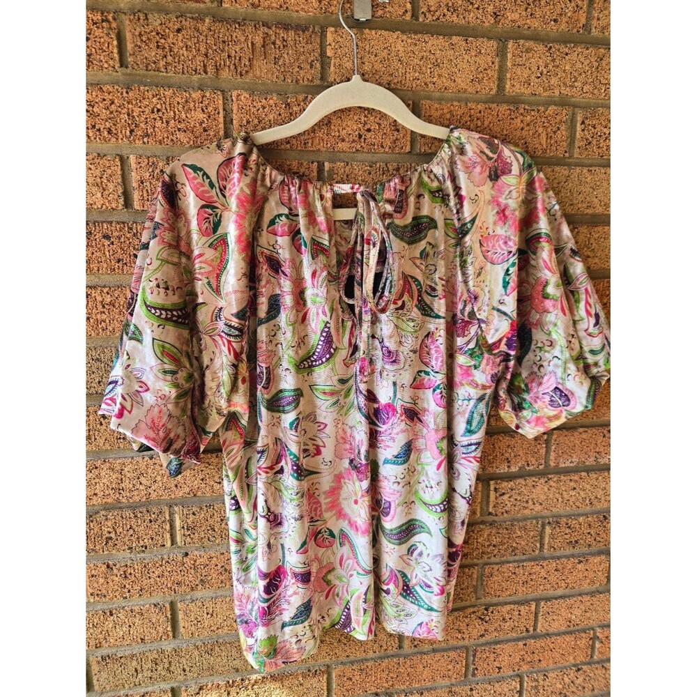 SAGE + FIG Boho Paisley Floral Velvet Keyhole Blouse Size M - Pink Green Purple - Picture 2 of 6
